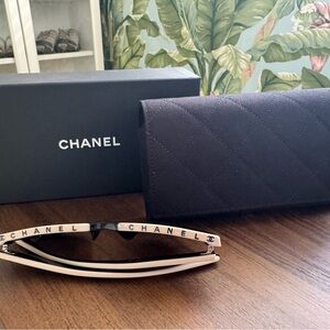 CHANEL Black and Cream Logo Sunglasses with Quilted Case
